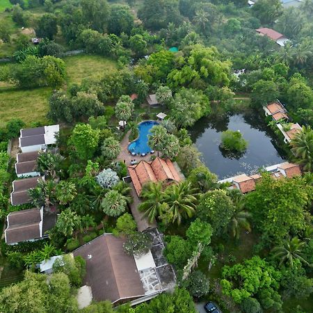 Battambang Resort Exterior photo