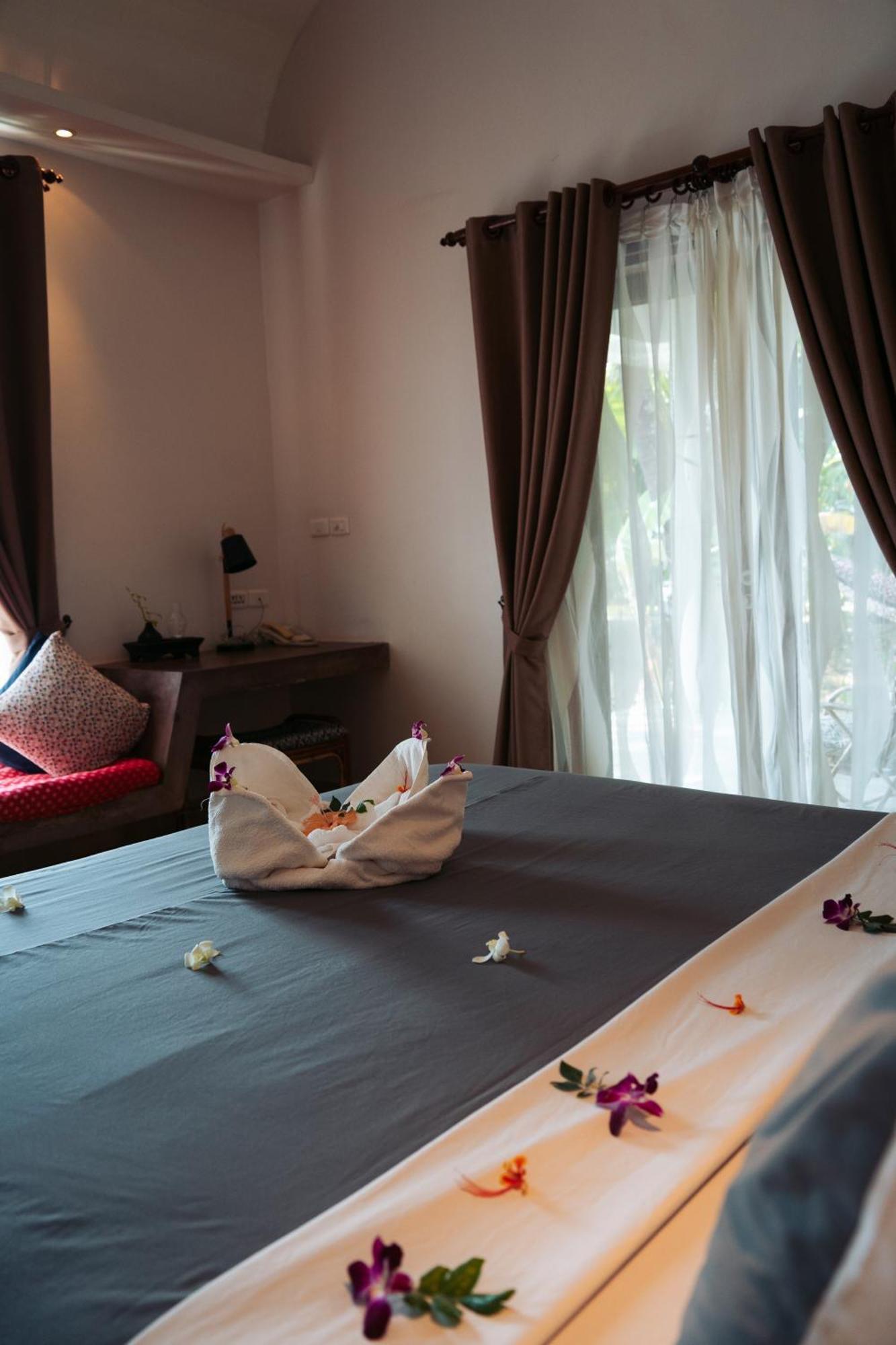 Battambang Resort Exterior photo